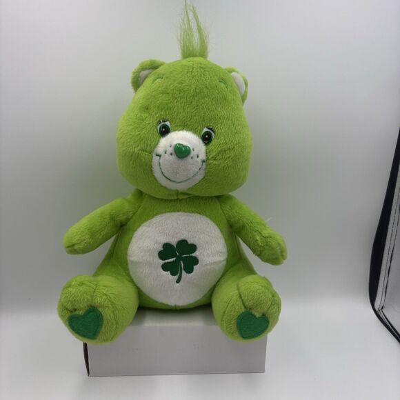 2004 Care Bears Good Luck Bear 13" NAMCO Jakks Pacific Green Irish Shamrock - Picture 1 of 9